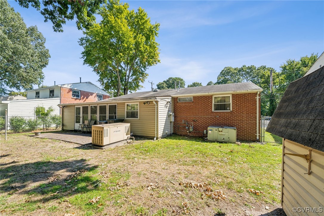 1409 Seward Drive Hampton, VA 23663 - Photo 31 of 35 front view of a house with a yard