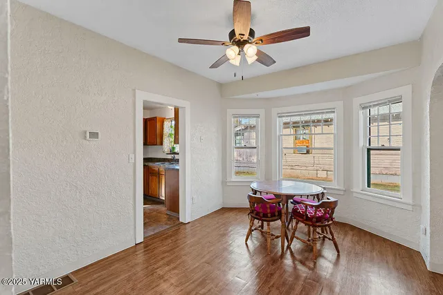 $277,000 | 922 9th Avenue South, Yakima, WA 98902