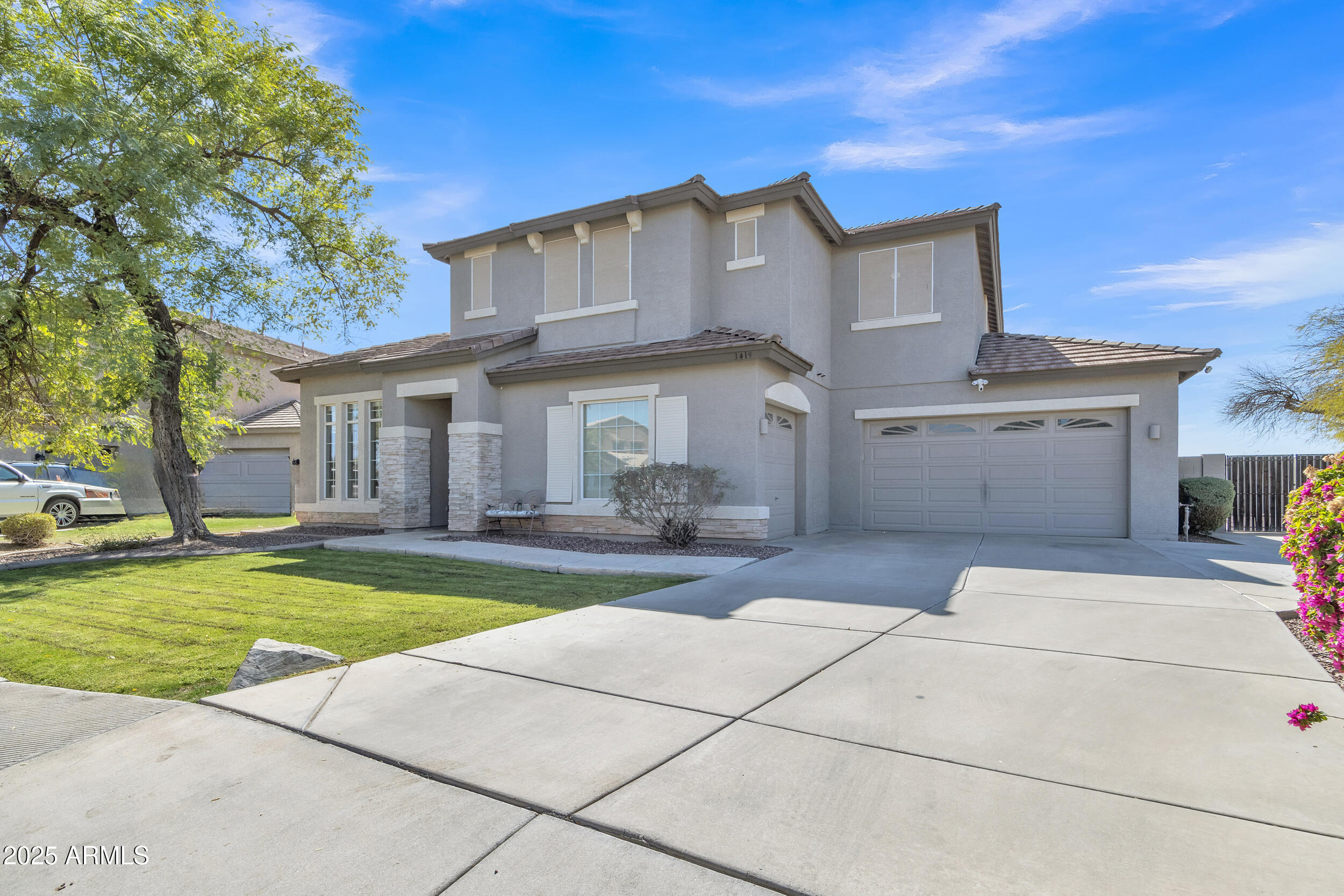 3419 East Rosa Lane Gilbert, AZ 85297 - Photo 3 of 55 001_a4m_A.McC