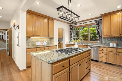 $2,979,000 | 13905 212th Drive Northeast, Woodinville, WA 98077