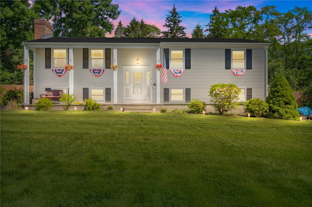 5 Burke Road Bristol, RI 02809 - Photo 1 of 38 Gallery Image 1