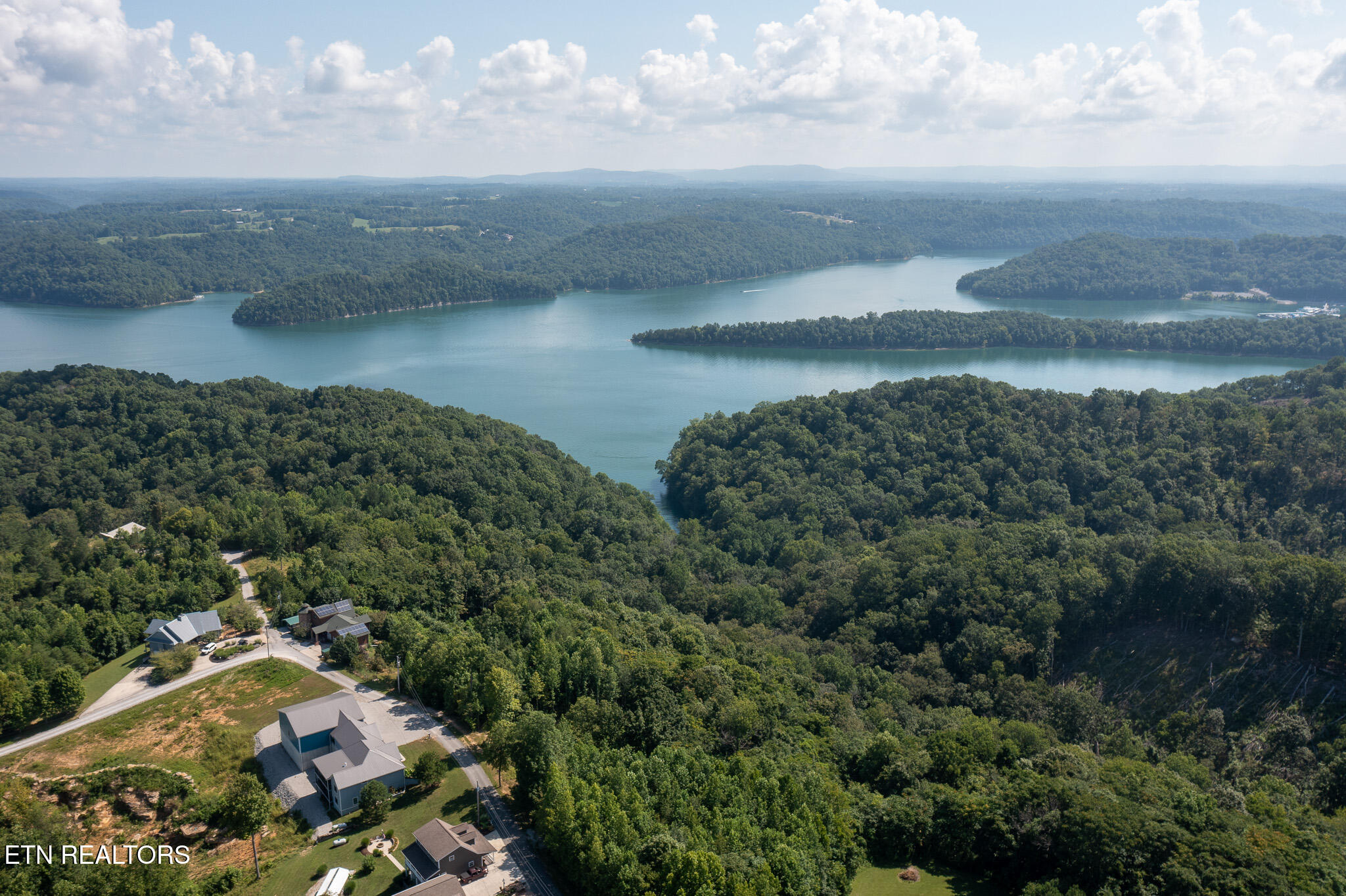 55-56 Lillydale Road Byrdstown, TN 38549 - Photo 8 of 9 Lake View 3-HDR