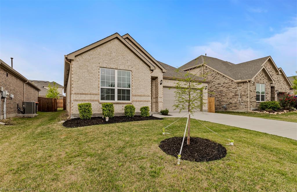 724 Maverick Street Anna, TX 75409 - Photo 3 of 29