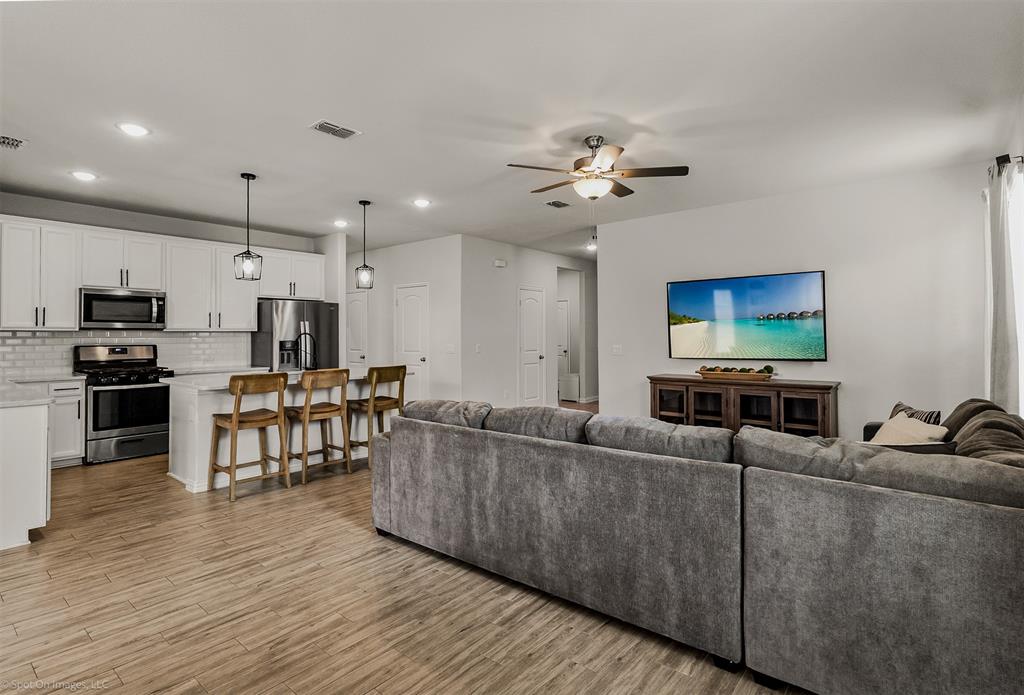 724 Maverick Street Anna, TX 75409 - Photo 8 of 29