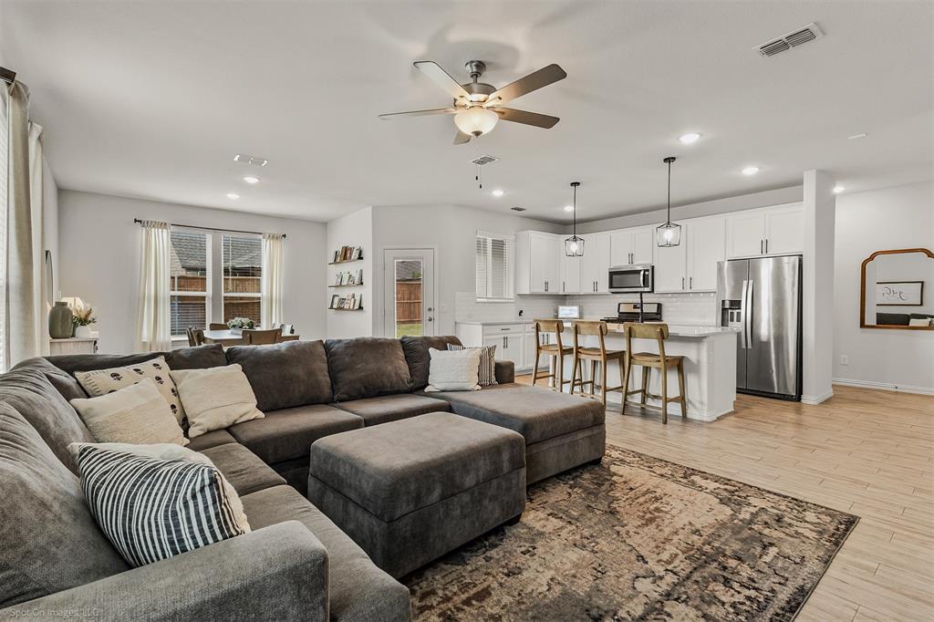 724 Maverick Street Anna, TX 75409 - Photo 9 of 29