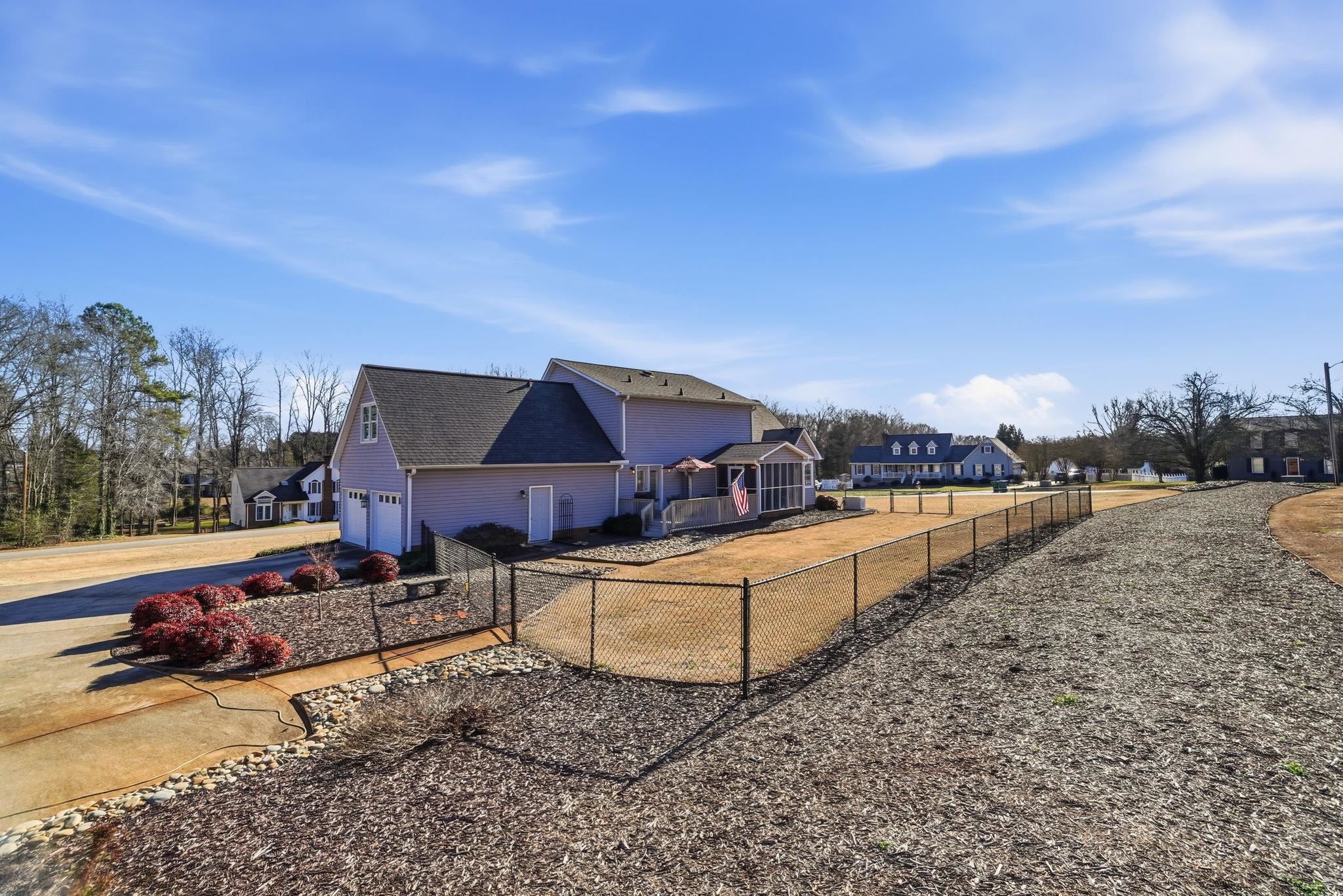 127 Fairway Drive Gaffney, SC 29341 - Photo 29 of 37