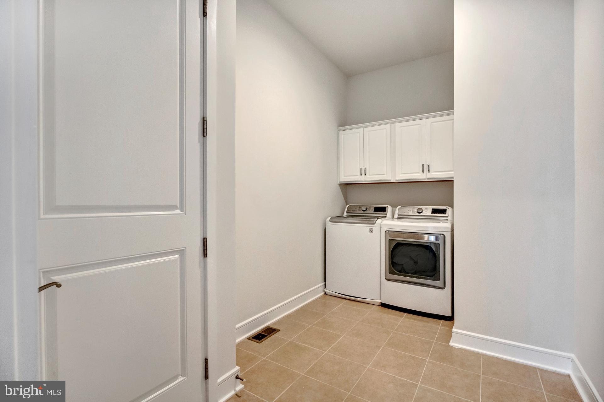 42772 Littlehales Terrace Ashburn, VA 20148 - Photo 23 of 31 Gallery Image 23
