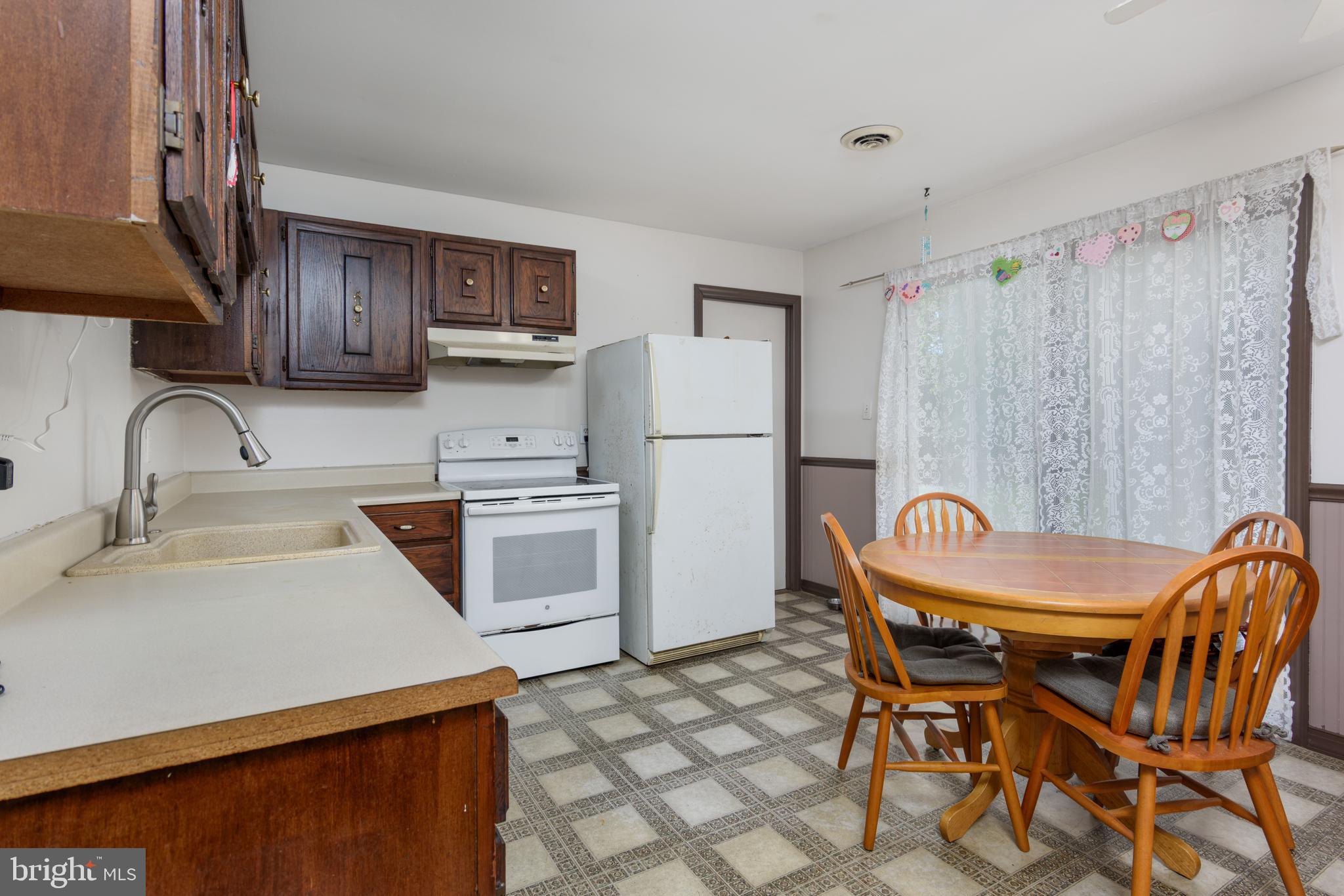 1310 Pelham Road Harrisburg, PA 17110 - Photo 14 of 25 Gallery Image 14