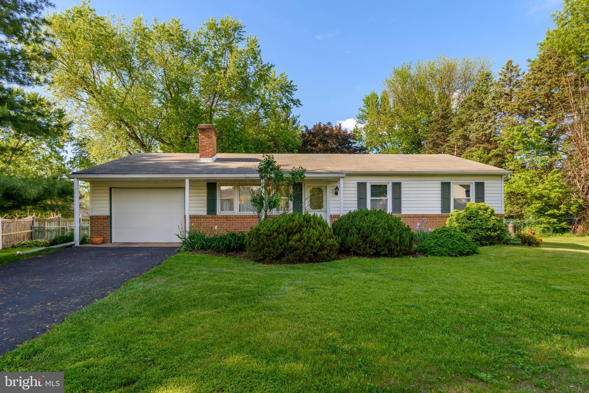 1310 Pelham Road Harrisburg, PA 17110 - Photo 2 of 25 Gallery Image 2