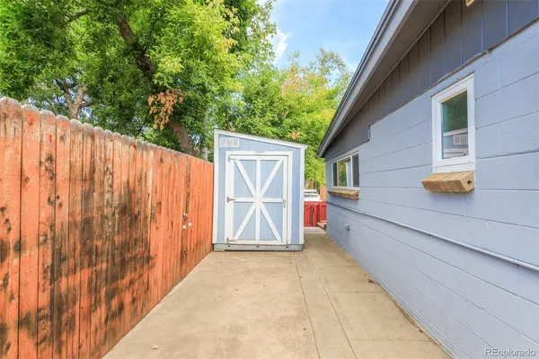 $2,200 | 4805 West 33rd Avenue, Denver, CO 80212