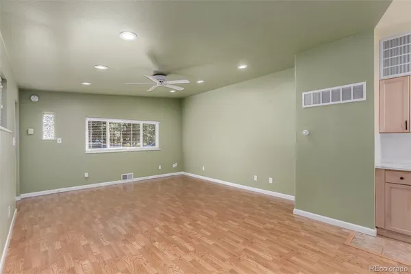 $2,200 | 4805 West 33rd Avenue, Denver, CO 80212