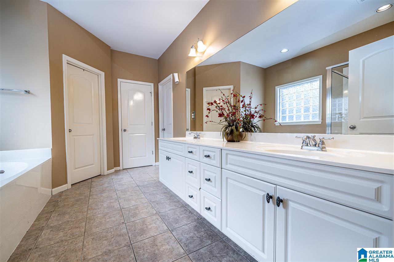 2051 Chalybe Way Bessemer, AL 35022 - Photo 24 of 49