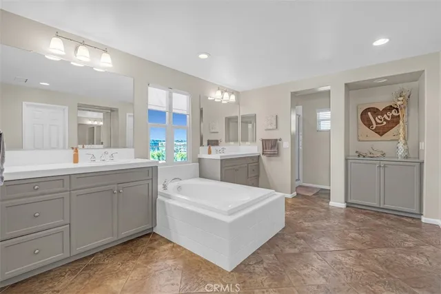 $1,250,000 | 4340 Cantada Drive, Corona, CA 92883