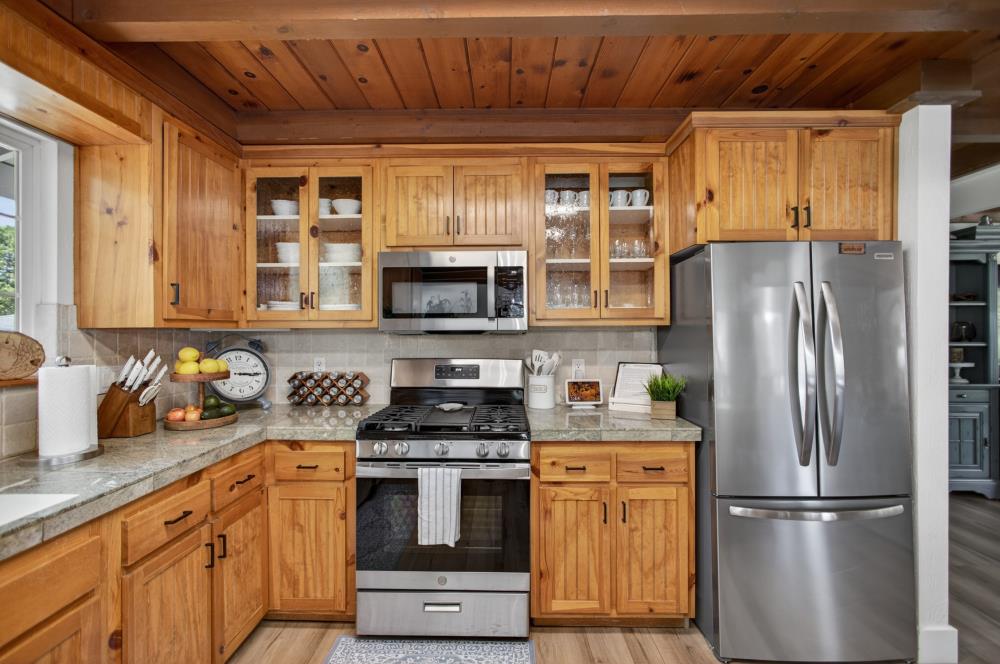 14428 Garden Bar Road Grass Valley, CA 95949 - Photo 17 of 80