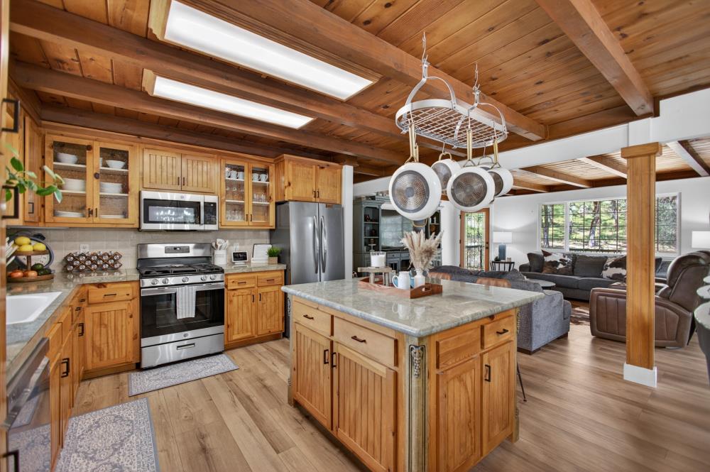 14428 Garden Bar Road Grass Valley, CA 95949 - Photo 20 of 80