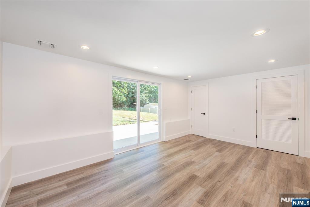 13 Arverne Road West Orange, NJ 07052 - Photo 17 of 23