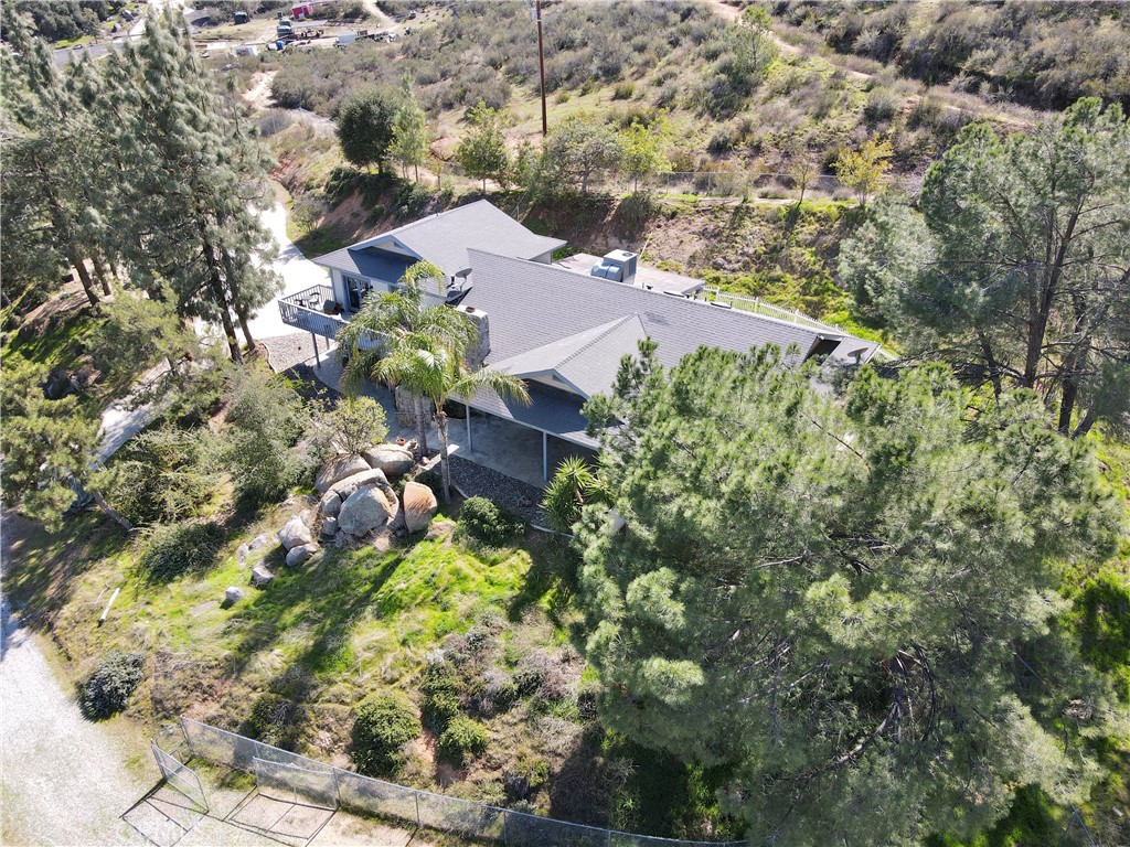 39100 Saddle Ridge Road Hemet, CA 92543 - Photo 3 of 59