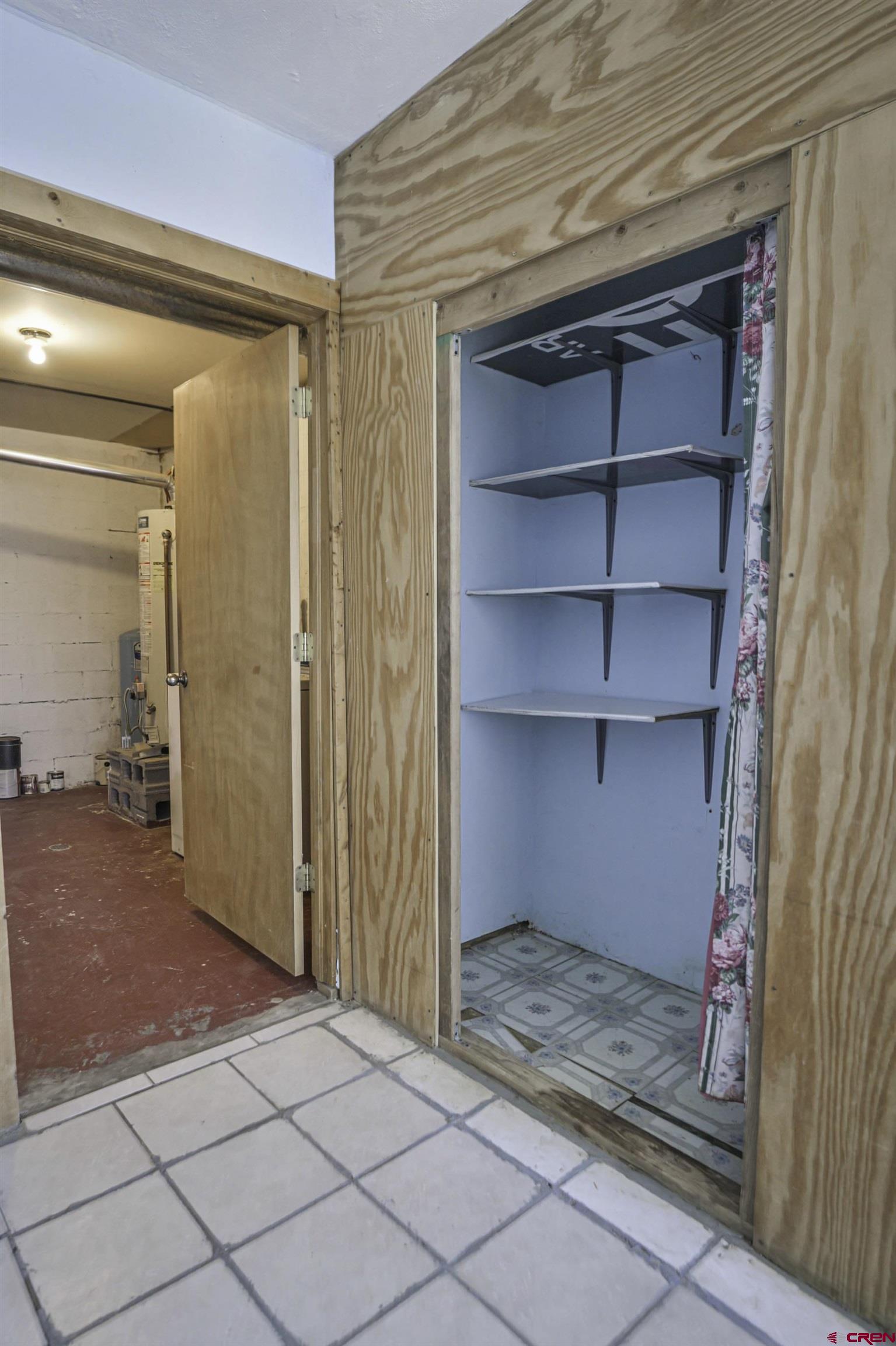 23500 Ridge Road Trinidad, CO 81082 - Photo 22 of 42 a view of an empty room