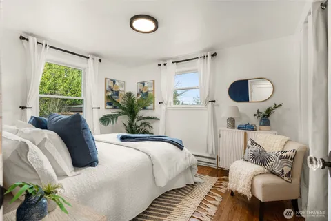 $795,000 | 3831 52nd Avenue Southwest, Seattle, WA 98116