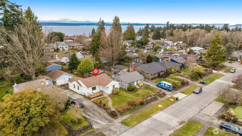$795,000 | 3831 52nd Avenue Southwest, Seattle, WA 98116