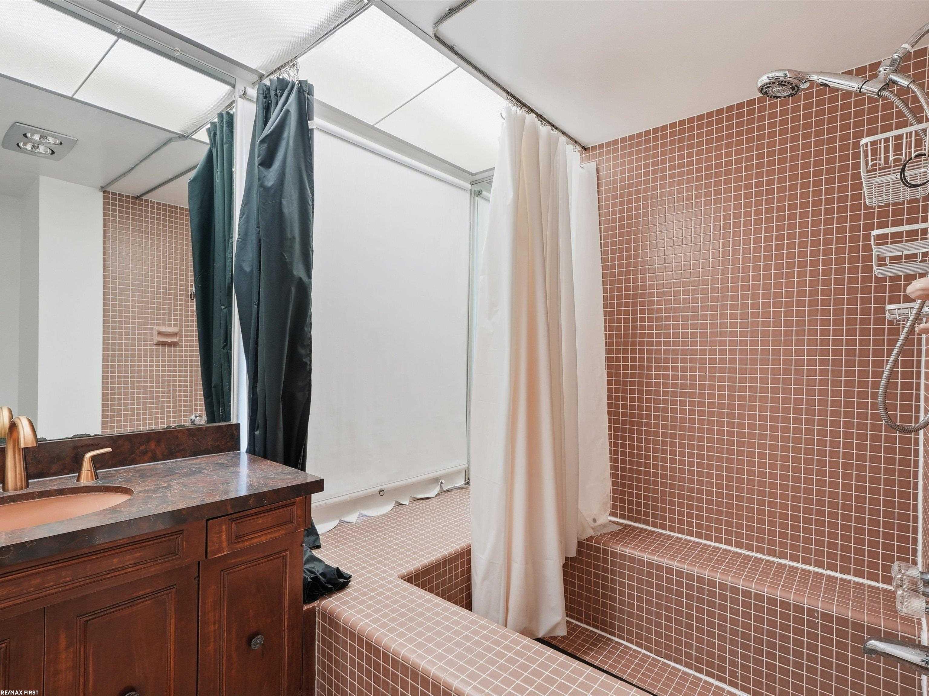4677 Rolling Ridge Road West Bloomfield, MI 48323 - Photo 40 of 76