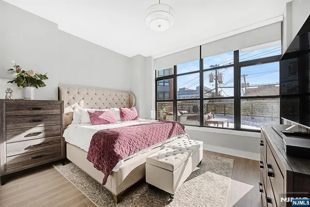 $1,450,000 | 711 1st Street, Unit 202, Hoboken, NJ 07030