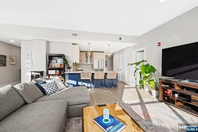 $1,450,000 | 711 1st Street, Unit 202, Hoboken, NJ 07030