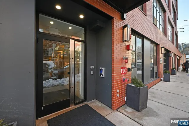 $1,450,000 | 711 1st Street, Unit 202, Hoboken, NJ 07030