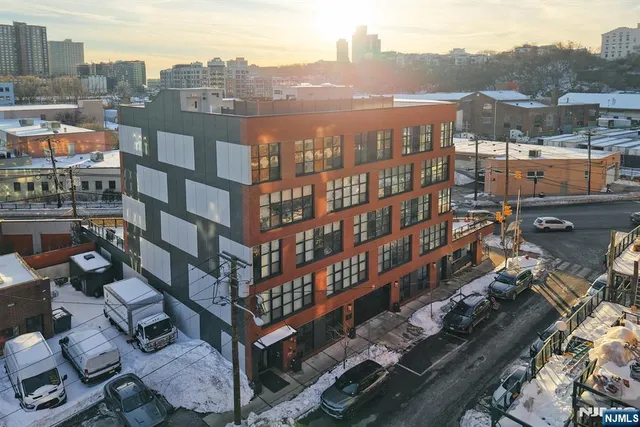 $1,450,000 | 711 1st Street, Unit 202, Hoboken, NJ 07030