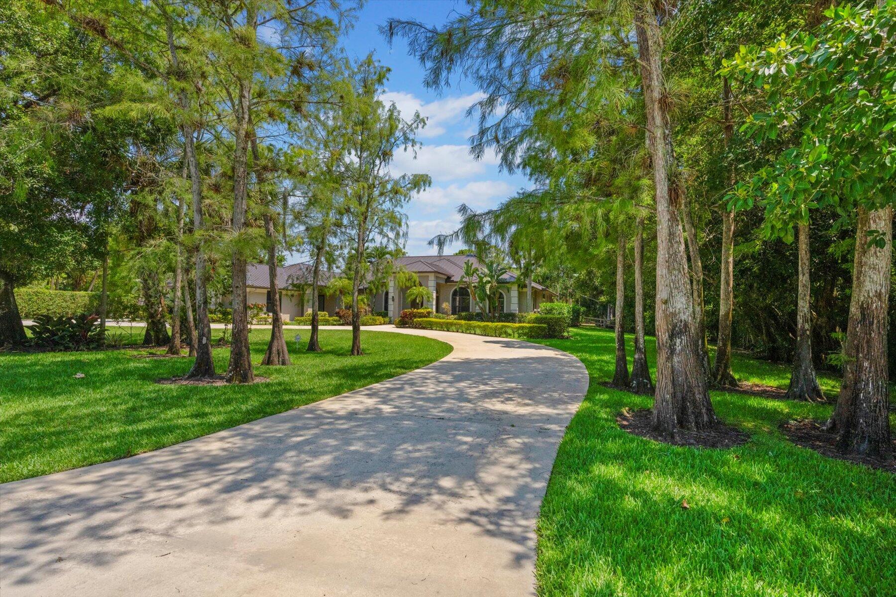 14370 Halter Road Wellington, FL 33414 - Photo 3 of 74 002-DSC_4267
