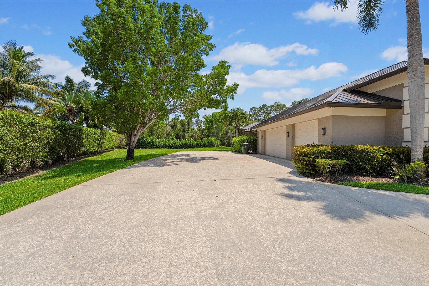 14370 Halter Road Wellington, FL 33414 - Photo 69 of 74 093-DSC02007