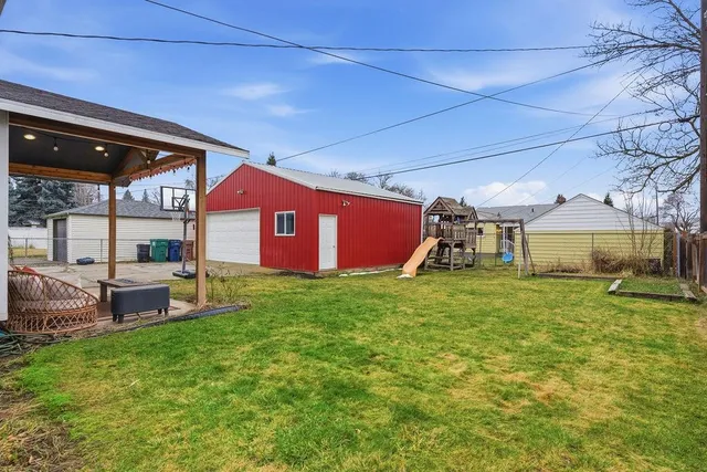 $430,000 | 5715 North D Street, Spokane, WA 99205