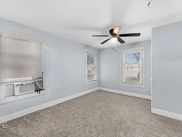 $165,000 | 312 North Magnolia Street, Highlands, TX 77562