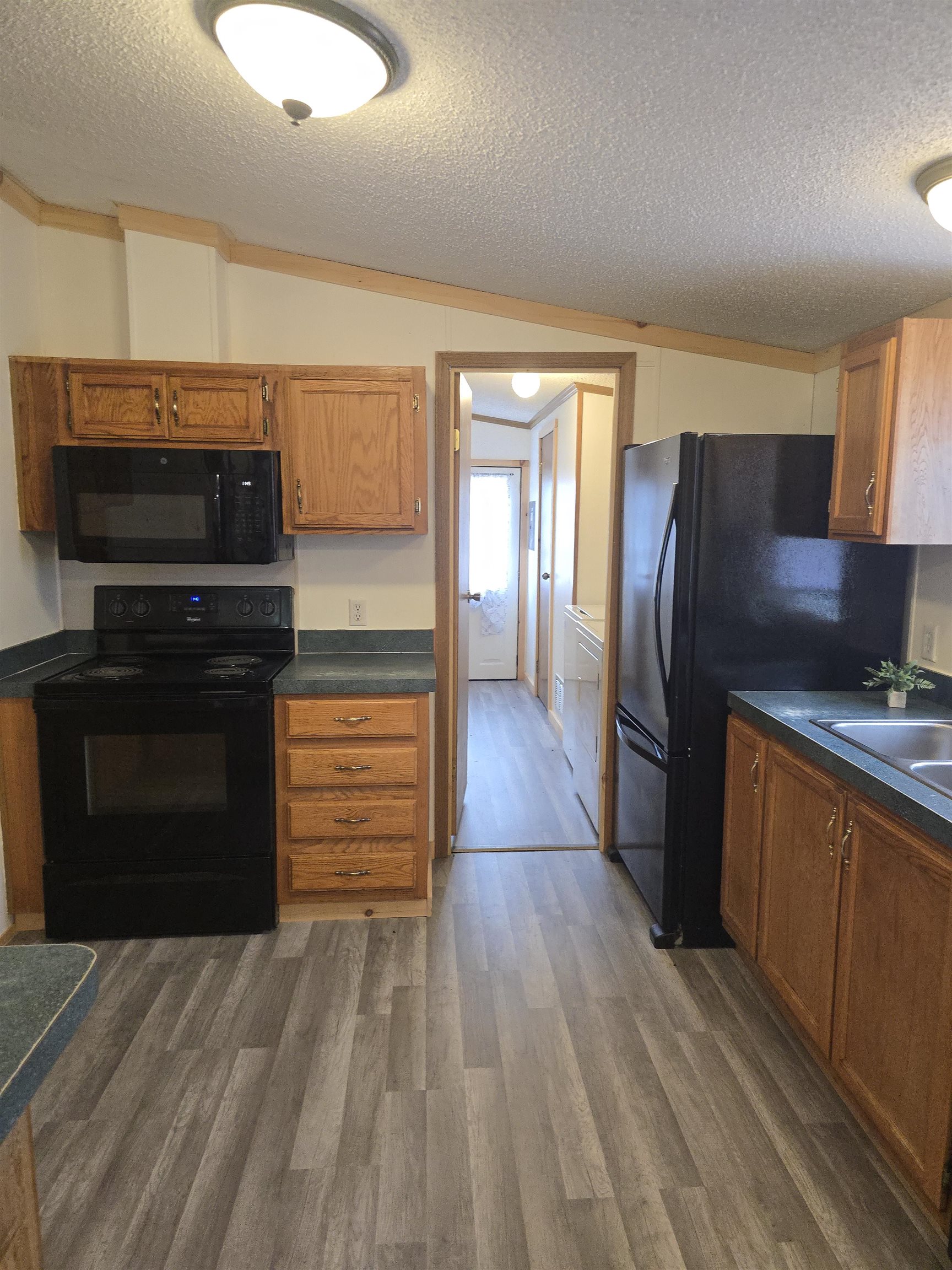 1215 West County Line Road Sumner, MI 48889 - Photo 5 of 37