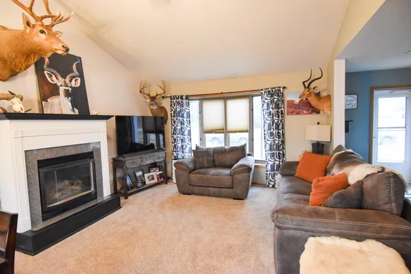 $242,900 | 226 Kneale Avenue South, Thief River Falls, MN 56701