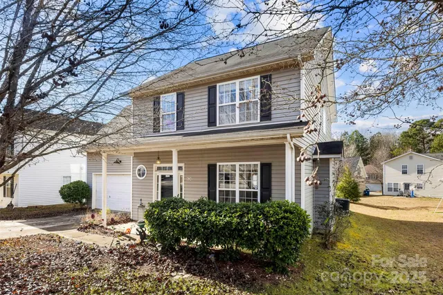 $425,000 | 624 Cliffs Inn Circle, Charlotte, NC 28214