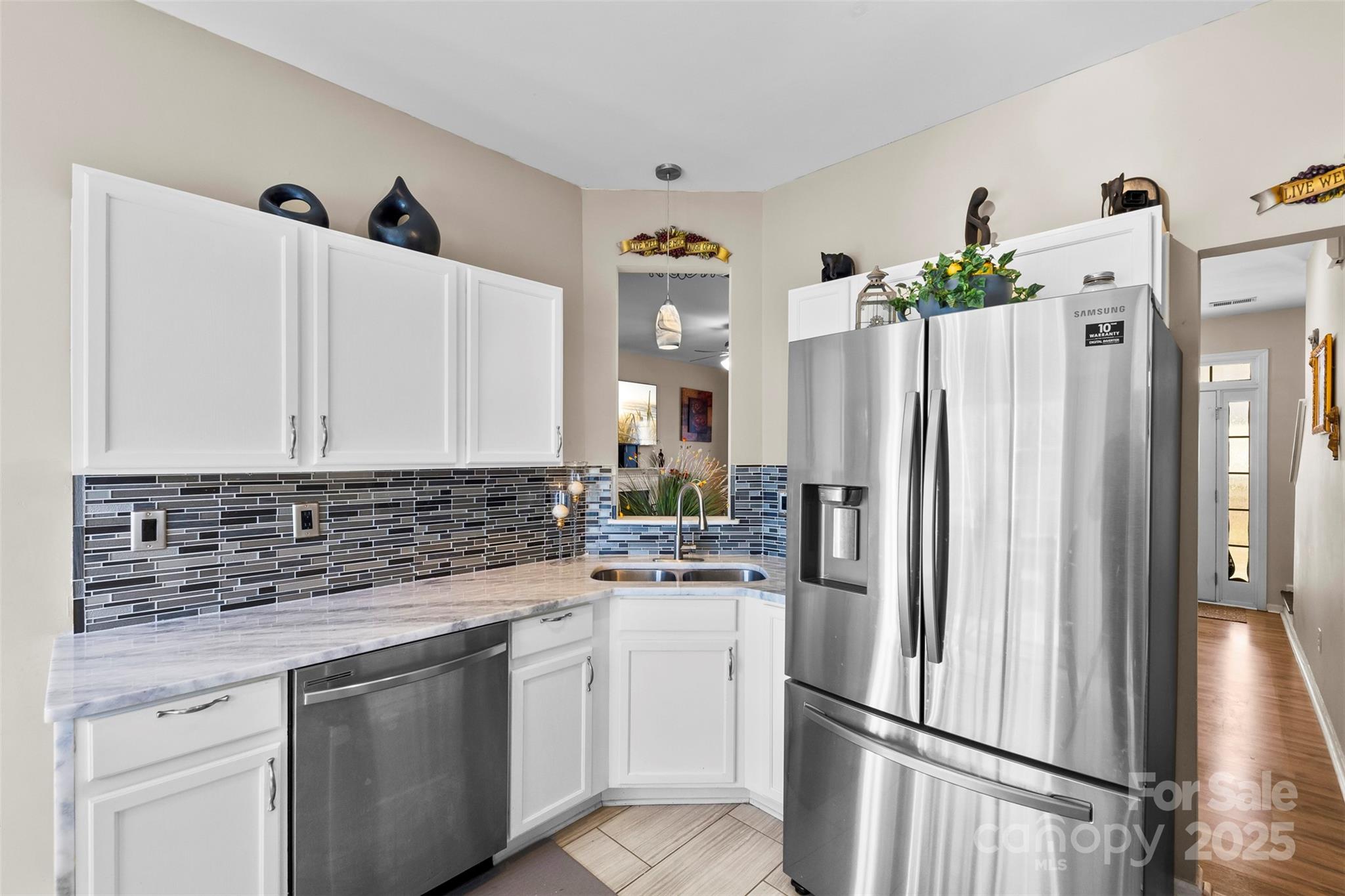 624 Cliffs Inn Circle Charlotte, NC 28214 - Photo 13 of 35