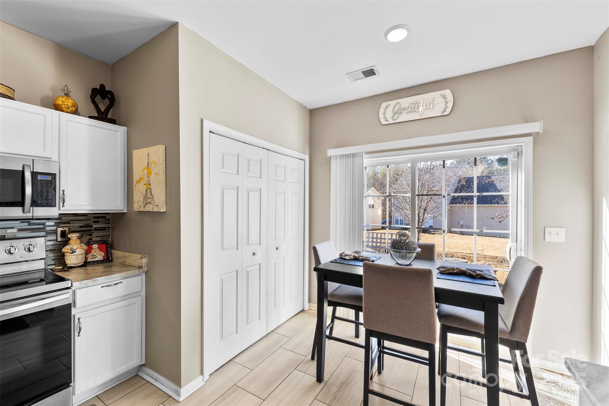 624 Cliffs Inn Circle Charlotte, NC 28214 - Photo 14 of 35