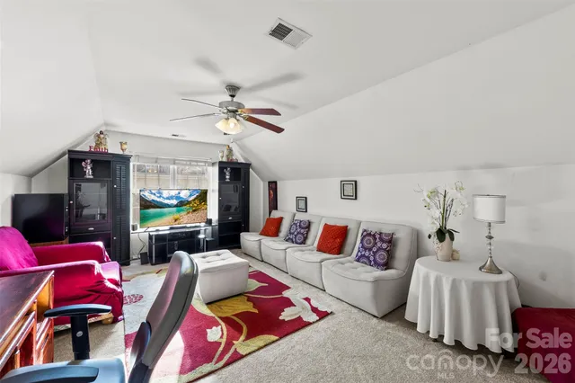 $418,000 | 624 Cliffs Inn Circle, Charlotte, NC 28214