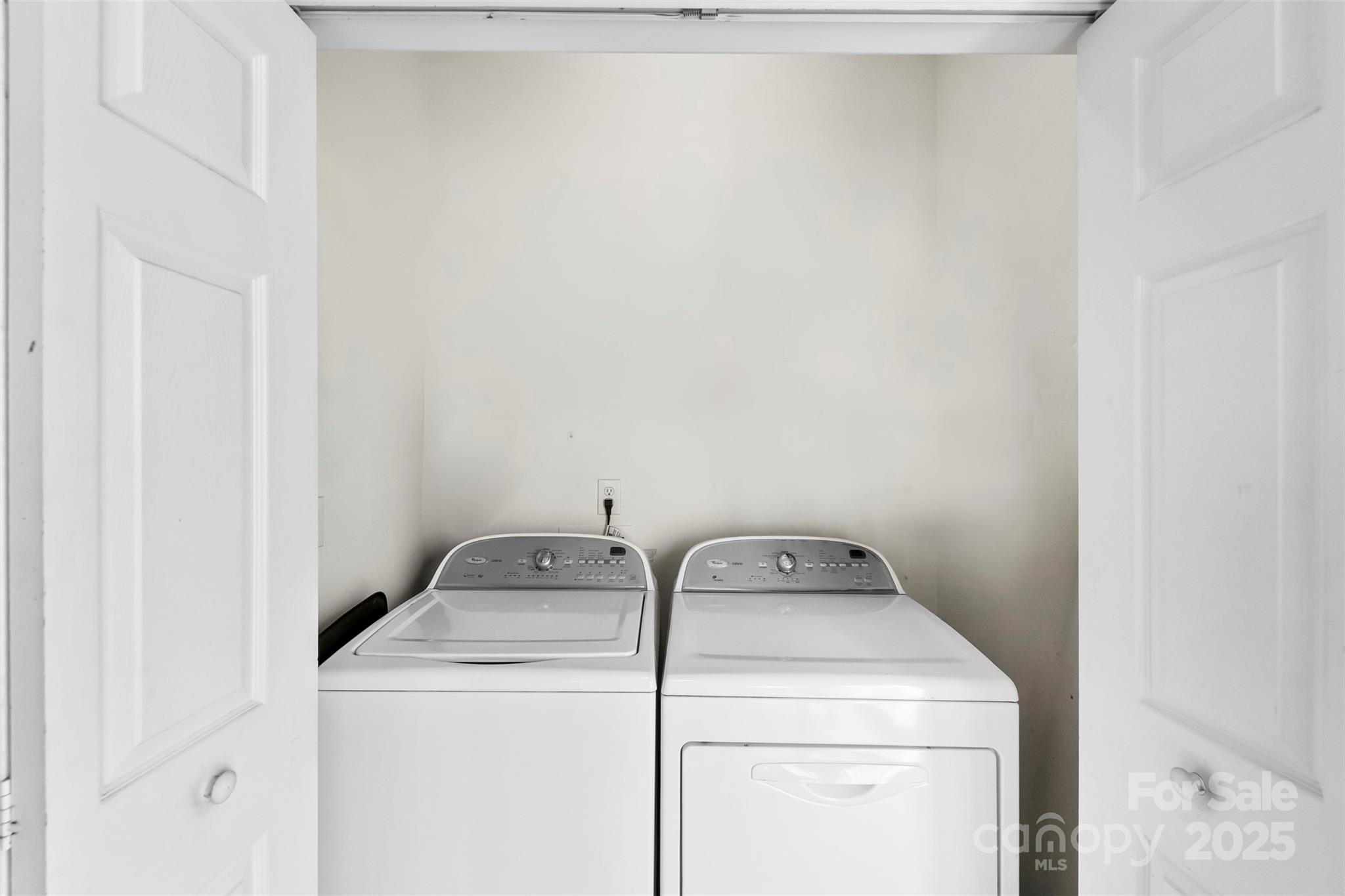 624 Cliffs Inn Circle Charlotte, NC 28214 - Photo 30 of 35