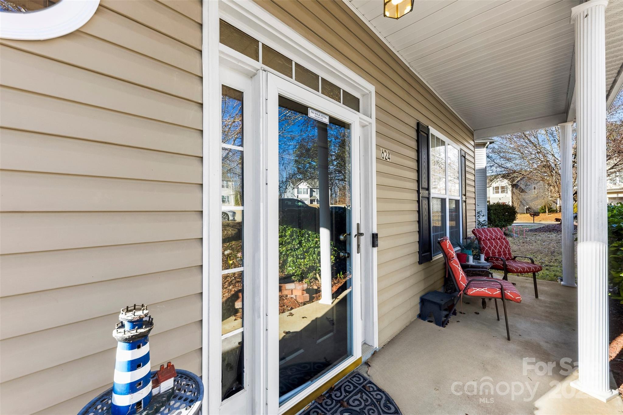 624 Cliffs Inn Circle Charlotte, NC 28214 - Photo 4 of 35