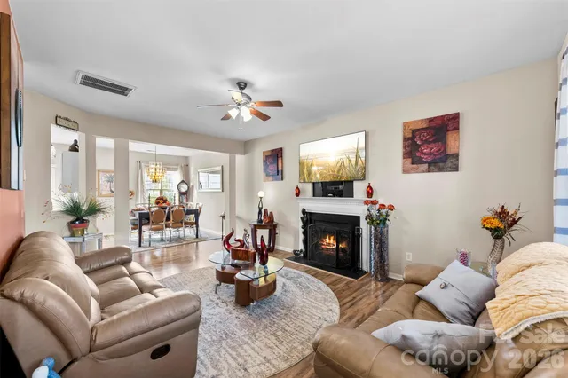 $418,000 | 624 Cliffs Inn Circle, Charlotte, NC 28214