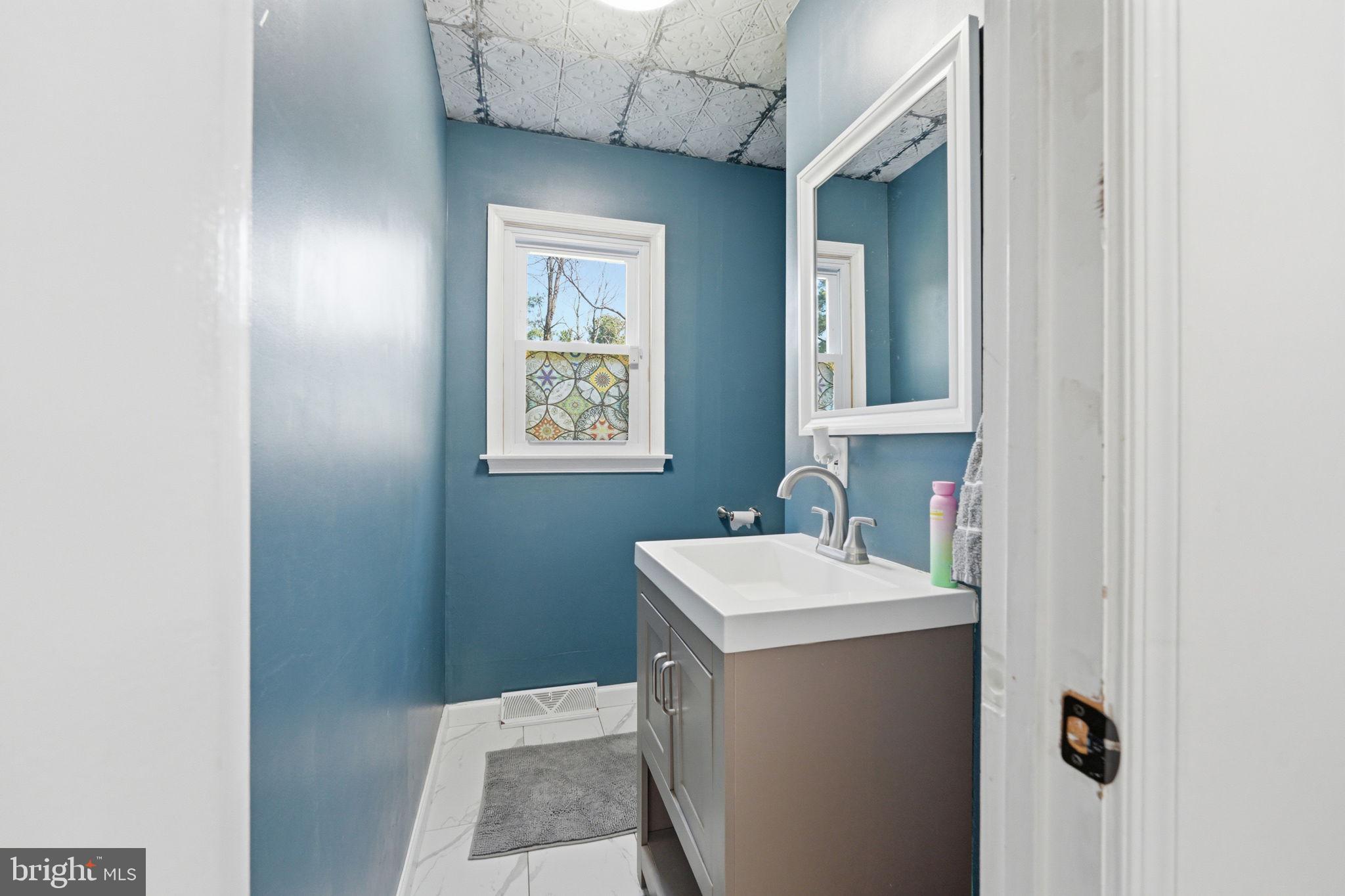 18 East Brook Knoll Road Elkton, MD 21921 - Photo 35 of 51 Bathroom