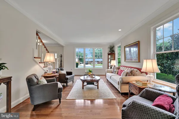 $1,388,000 | 6200 Hanover Avenue, Springfield, VA 22150