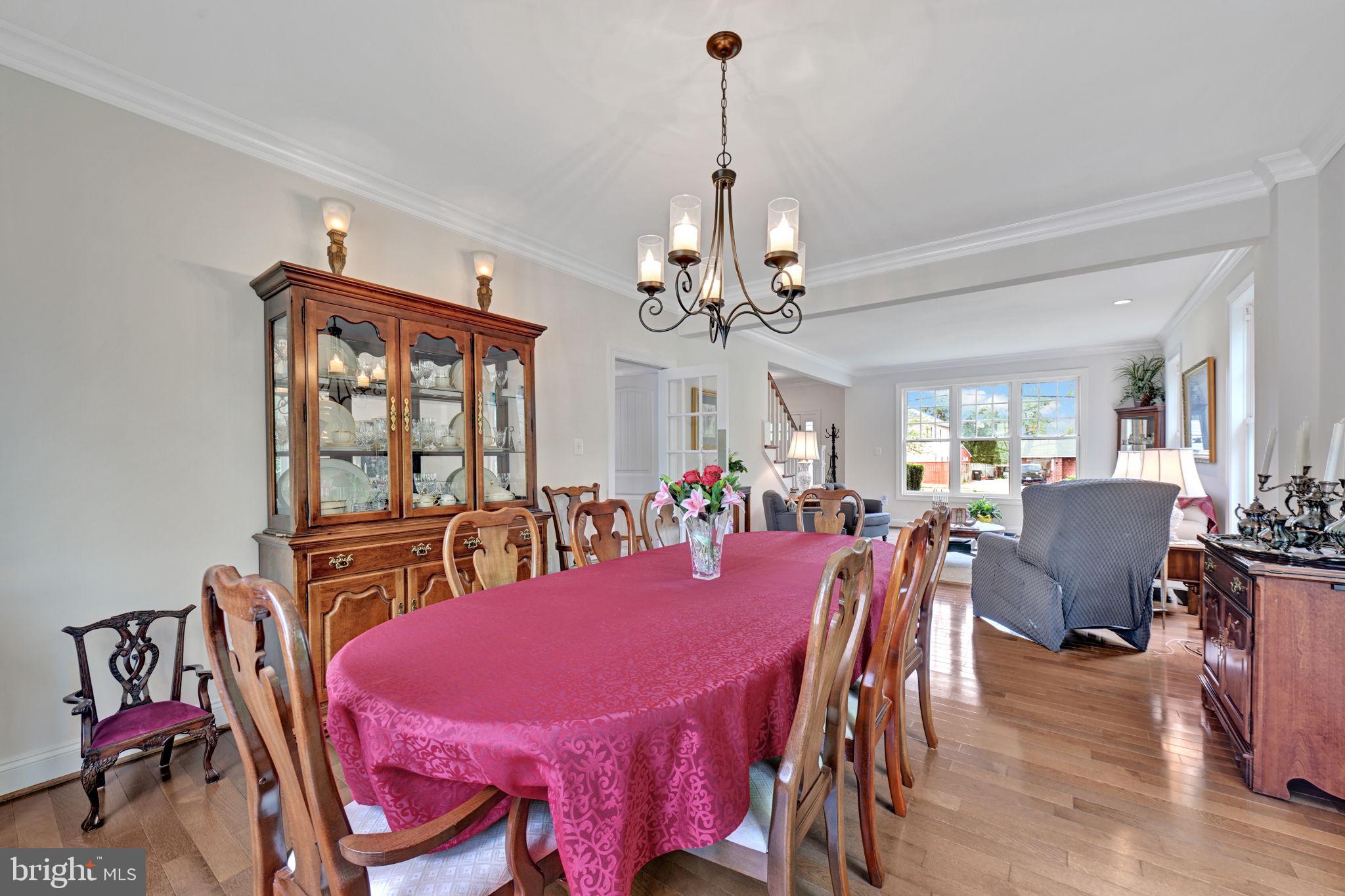 6200 Hanover Avenue Springfield, VA 22150 - Photo 17 of 87 Main Level Formal Dining