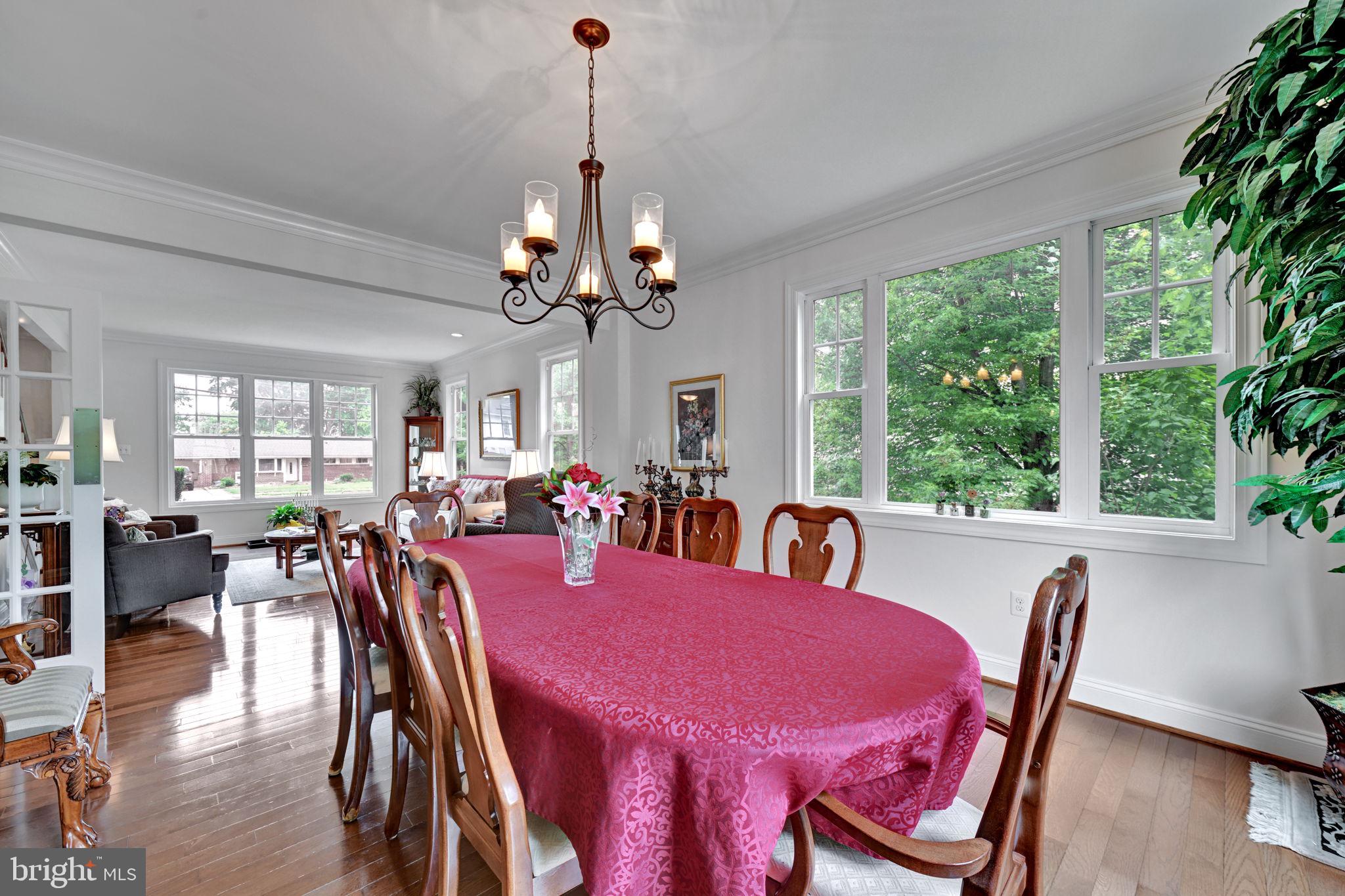 6200 Hanover Avenue Springfield, VA 22150 - Photo 18 of 87 Main Level Formal Dining