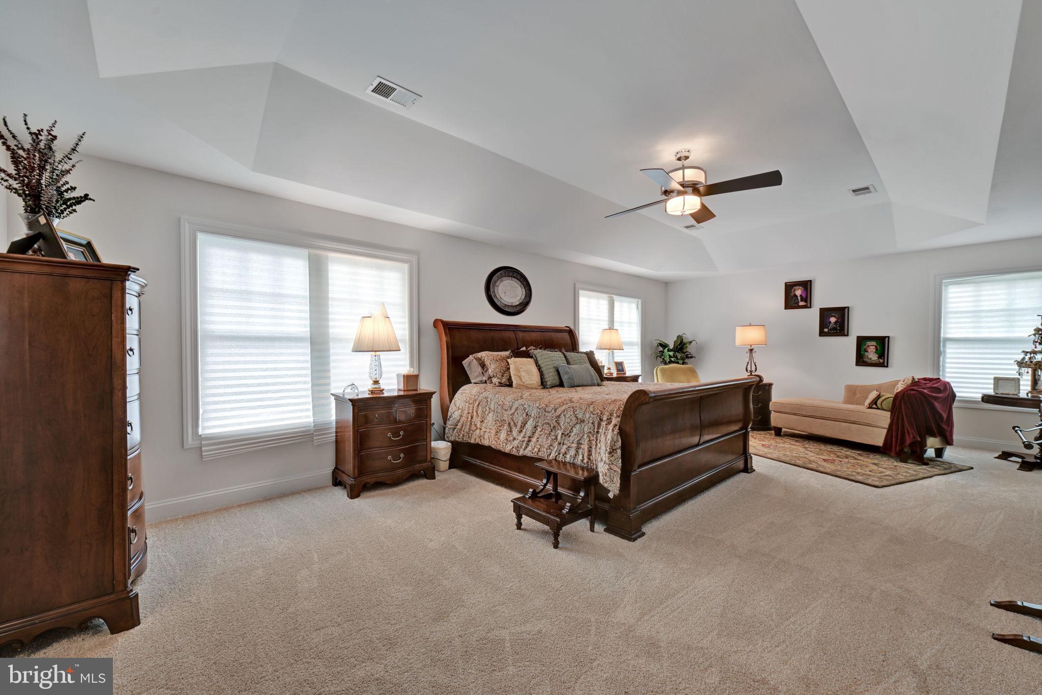 6200 Hanover Avenue Springfield, VA 22150 - Photo 49 of 87 Master Suite with Sitting Area