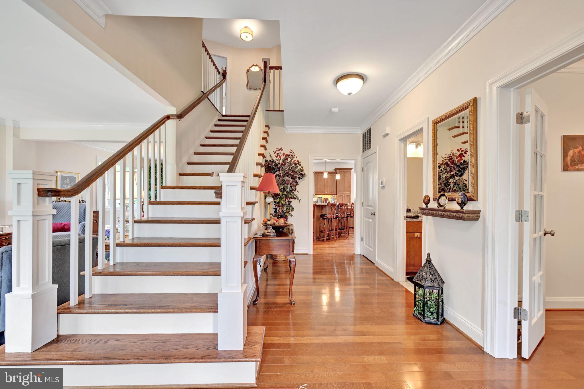 6200 Hanover Avenue Springfield, VA 22150 - Photo 6 of 87 Entrance Foyer