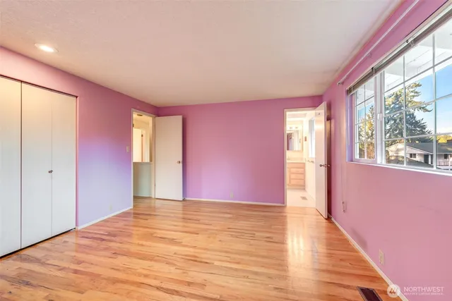 $4,100 | 12201 Southeast 65th Place, Bellevue, WA 98006