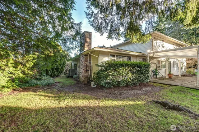 $4,100 | 12201 Southeast 65th Place, Bellevue, WA 98006